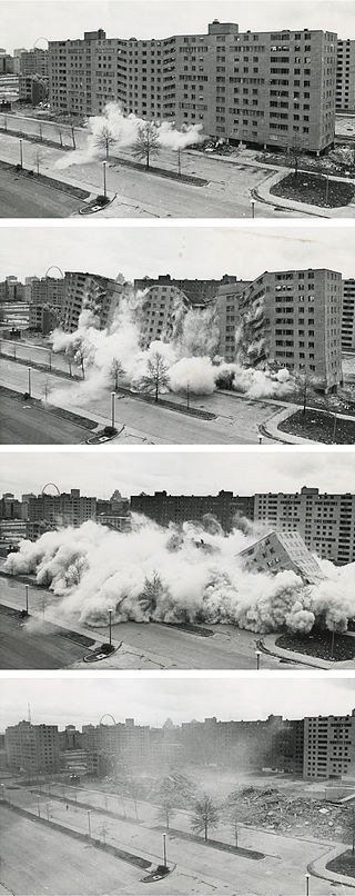 Photos of the demolition of Minoru Yamasaki’s Pruitt-Igoe public housing projects