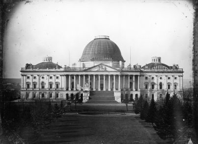 Old photo of United States Capitol